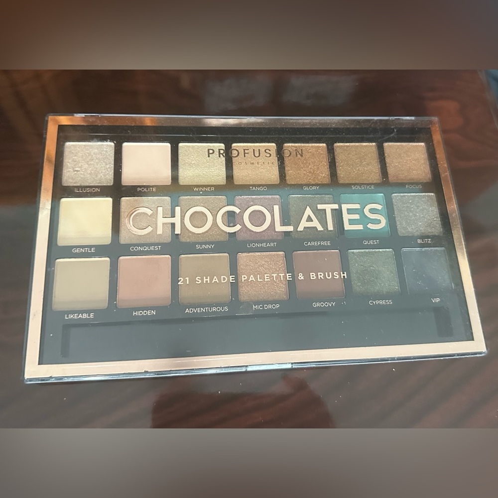 Profusion Cosmetics Chocolates Palette